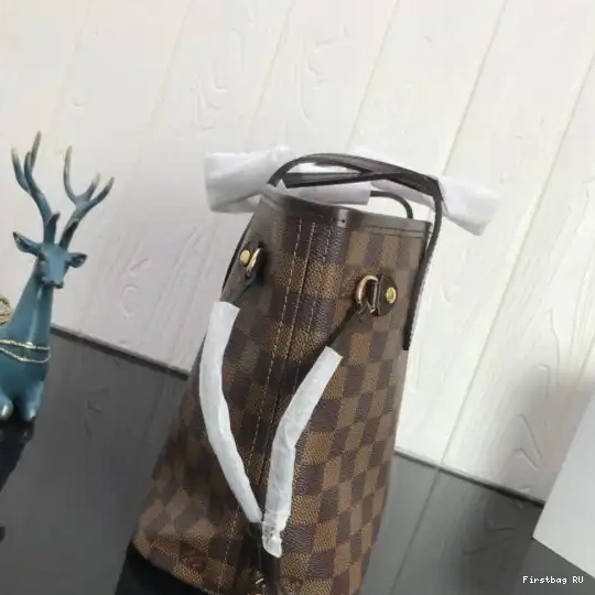First bag PM NEVERFULL LOUIS VUITTON 0502